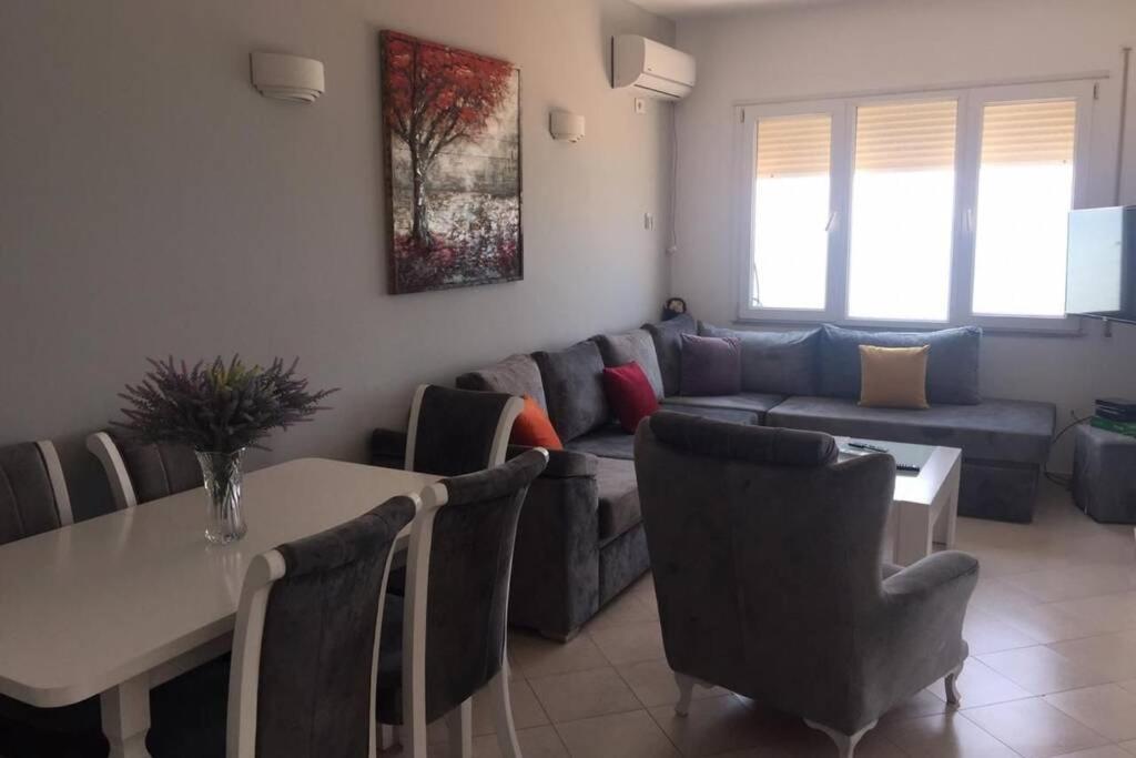 Modern Sea View Apartment For A Perfect Holiday Durrës Zewnętrze zdjęcie