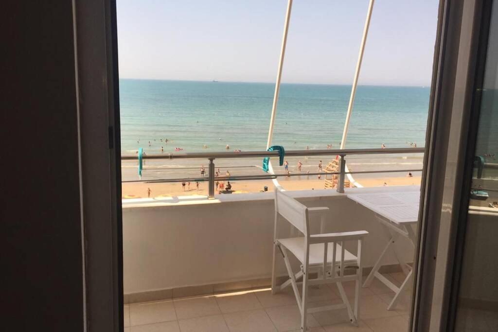 Modern Sea View Apartment For A Perfect Holiday Durrës Zewnętrze zdjęcie