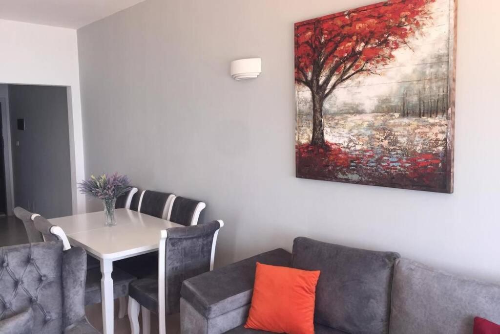 Modern Sea View Apartment For A Perfect Holiday Durrës Zewnętrze zdjęcie